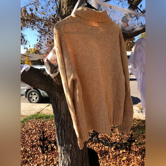 Women’s large beautiful WOOLRICH sweater cornhusk heather - Picture 12 of 16